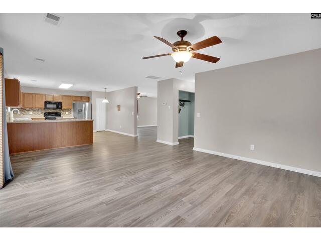 Photo of 219 Walkbridge Way Photo of 219 Walkbridge Way