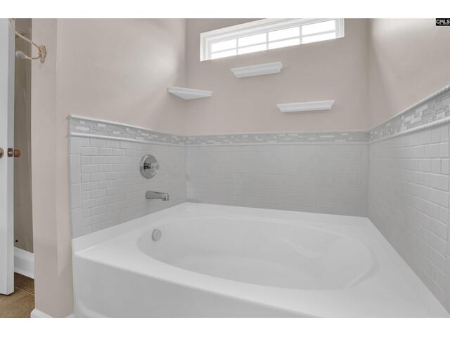Photo of 219 Walkbridge Way Photo of 219 Walkbridge Way