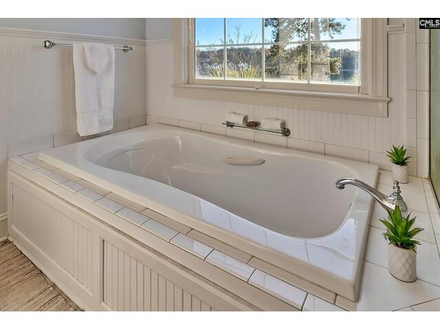 Photo of 120 Tall Timber Trail