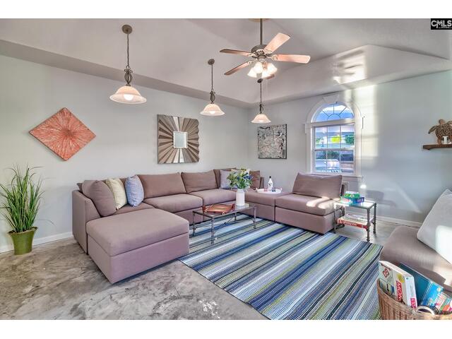 Photo of 120 Tall Timber Trail