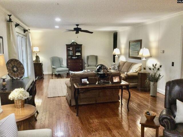 Photo of 13 East Drive