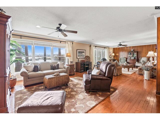 Photo of 13 East Drive
