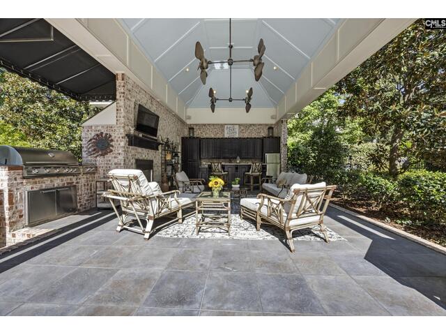 Photo of 309 Redbay Road Photo of 309 Redbay Road