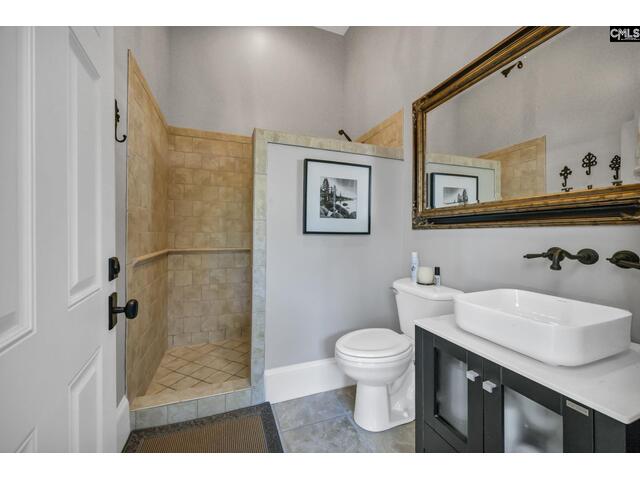 Photo of 309 Redbay Road Photo of 309 Redbay Road