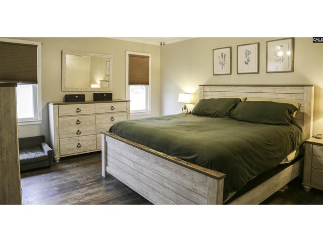 Photo of 611 Longtown Road