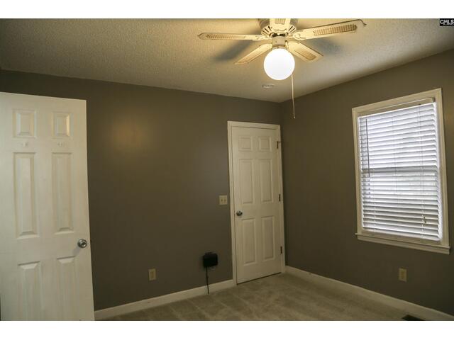 Photo of 611 Longtown Road