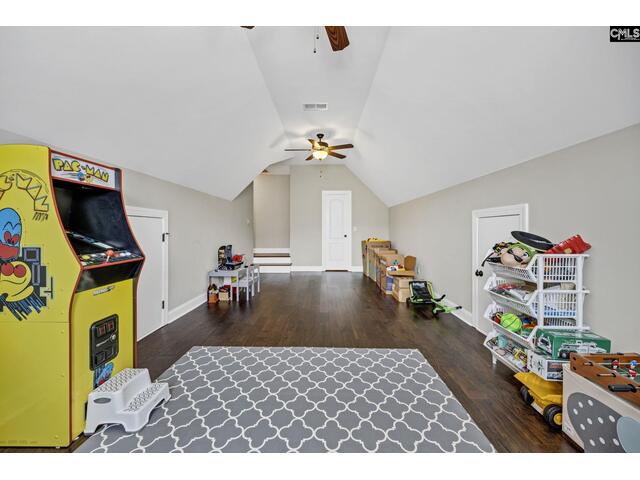 Photo of 1096 Hermitage Pond Road