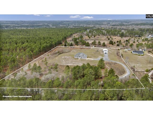 Photo of 1096 Hermitage Pond Road