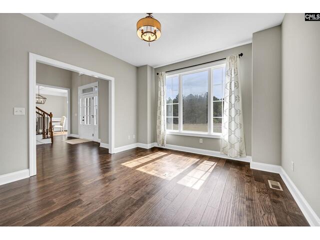 Photo of 1096 Hermitage Pond Road