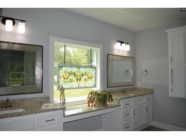 Photo of 1759 Lake Road