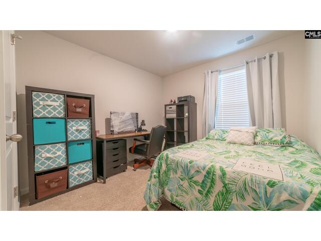 Photo of 129 Glenshire Drive