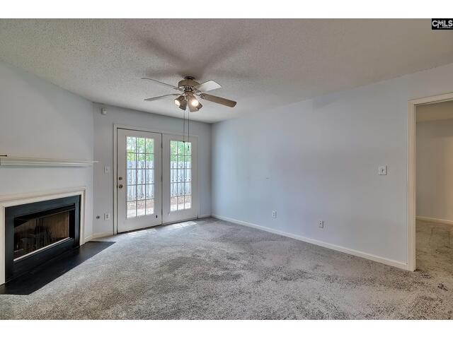 Photo of 101 Thorn Tree Lane Photo of 101 Thorn Tree Lane