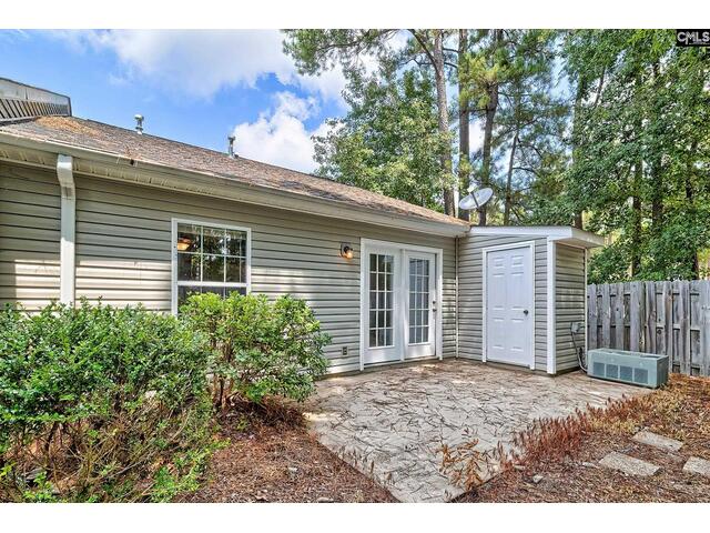 Photo of 101 Thorn Tree Lane Photo of 101 Thorn Tree Lane