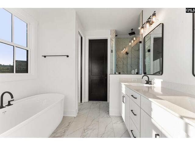 Photo of 2037 Fairway View