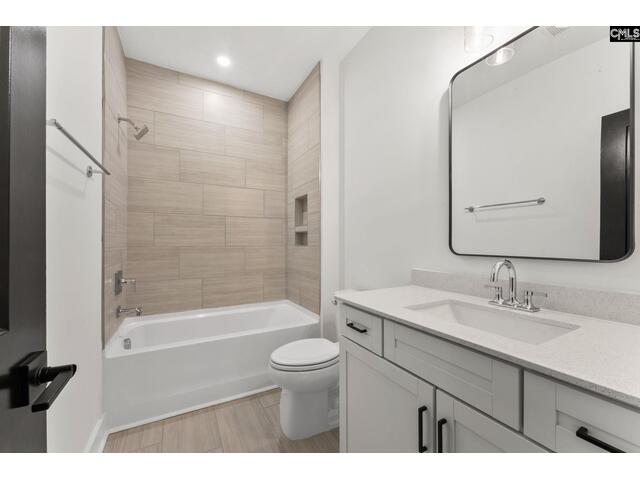 Photo of 2037 Fairway View