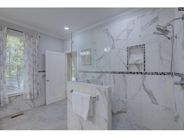 Photo of 124 Avington Lane