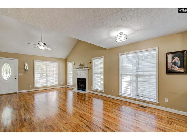 Photo Of 6 Split Oak Court Photo of 6 split oak court