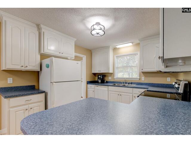 Photo Of 6 Split Oak Court Photo of 6 split oak court