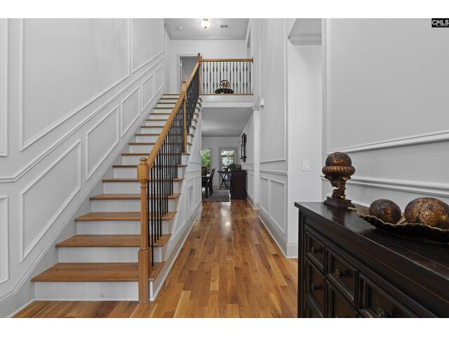 Photo of 271 Woodlander Drive