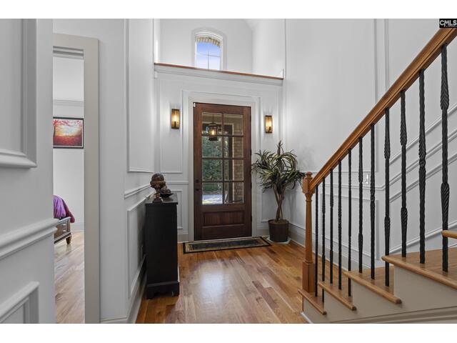 Photo of 271 Woodlander Drive