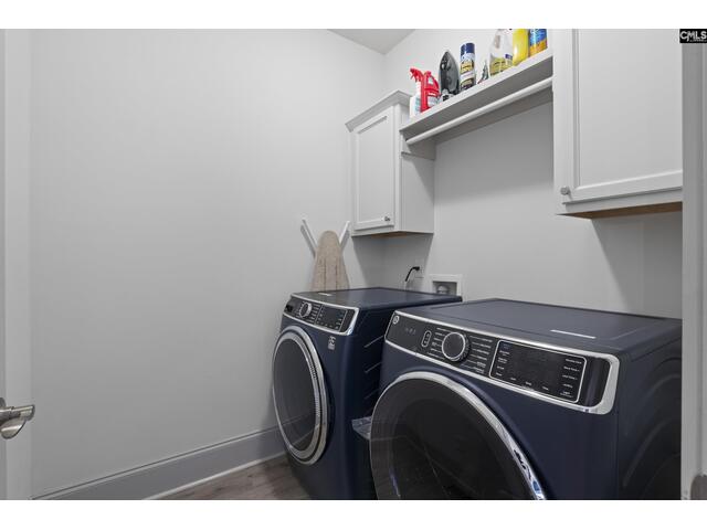 Photo of 271 Woodlander Drive