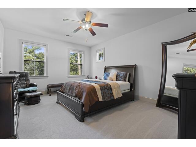 Photo of 271 Woodlander Drive