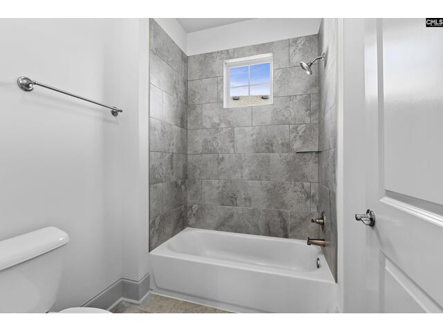 Photo of 271 Woodlander Drive