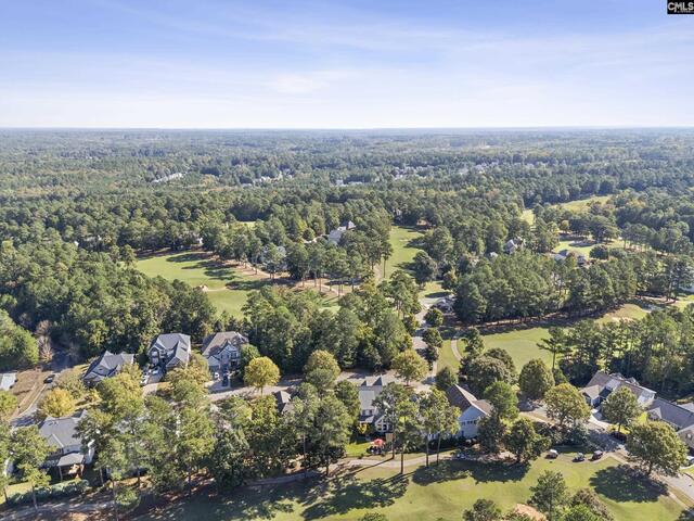 Photo of 271 Woodlander Drive