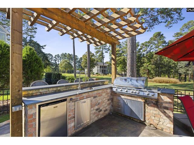 Photo of 271 Woodlander Drive