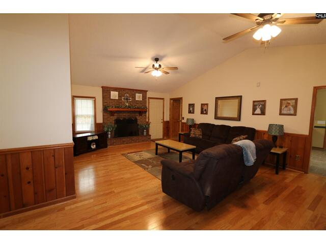 Photo of 1415 Springvale Road