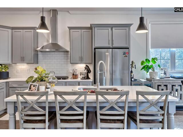 Photo of 12 Beaver Lake Court