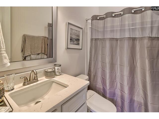 Photo of 12 Beaver Lake Court