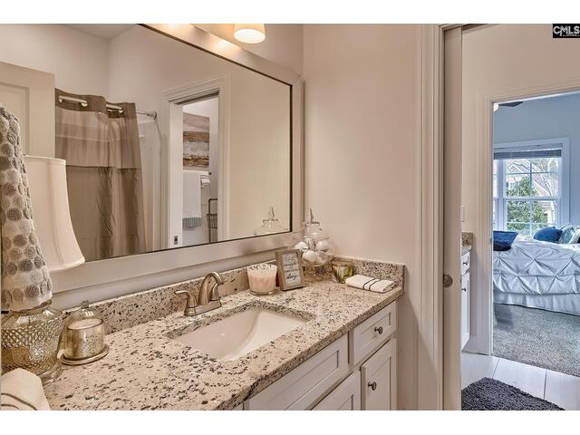 Photo of 12 Beaver Lake Court