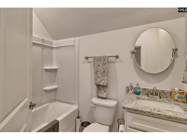 Photo of 12 Beaver Lake Court