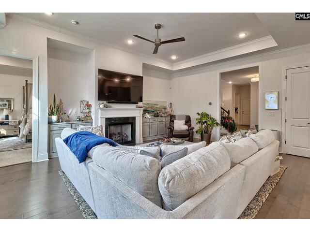 Photo of 12 Beaver Lake Court