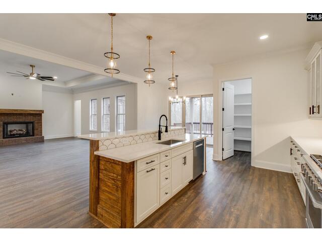 Photo of 207 W Arrowleaf Lane