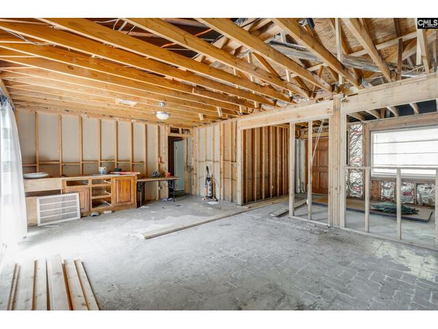 Photo of 3122 McTavish Avenue Photo of 3122 McTavish Avenue
