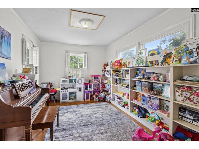 Photo of 303 N Rudolph Street
