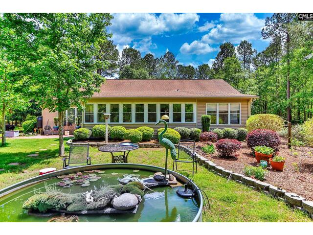 Photo of 833 Mt. Valley Road