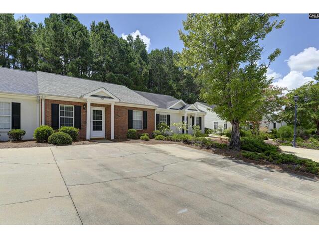 Photo of 202 Waverly Court