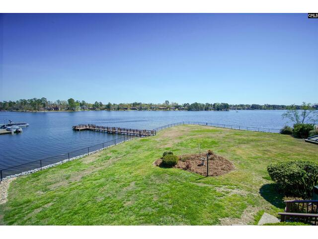 Photo of 545 Superior Circle