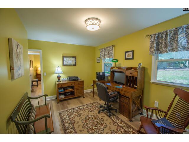 Photo of 545 Superior Circle