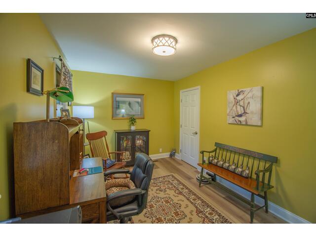 Photo of 545 Superior Circle