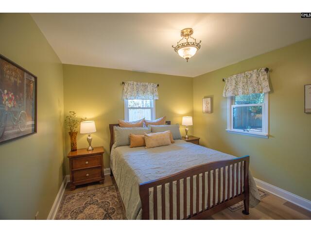 Photo of 545 Superior Circle