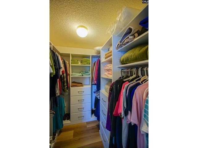 Photo of 545 Superior Circle