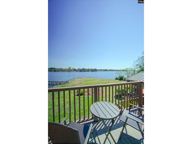 Photo of 545 Superior Circle