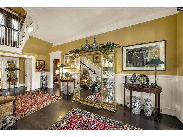 Photo of 121 Saluda Avenue