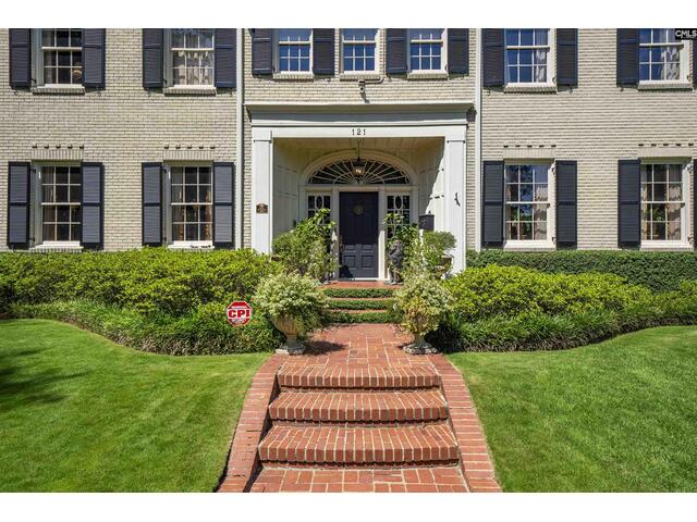 Photo of 121 Saluda Avenue