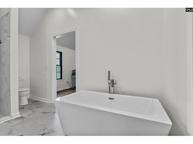 Photo of 213 Tombfield Road