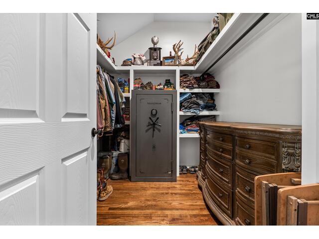 Photo of 213 Tombfield Road
